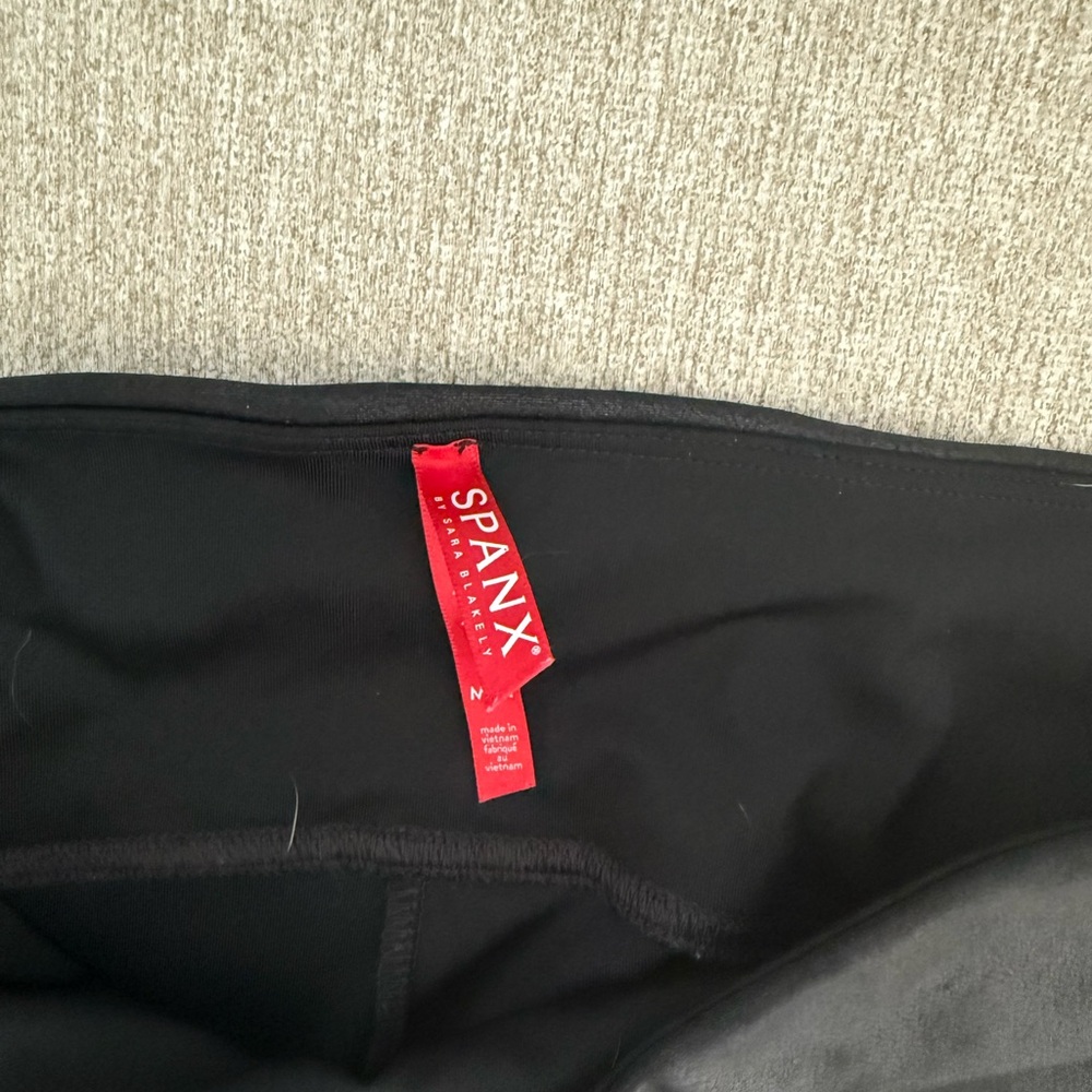 SPANX Black Faux Leather Leggings - Picture 2 of 3